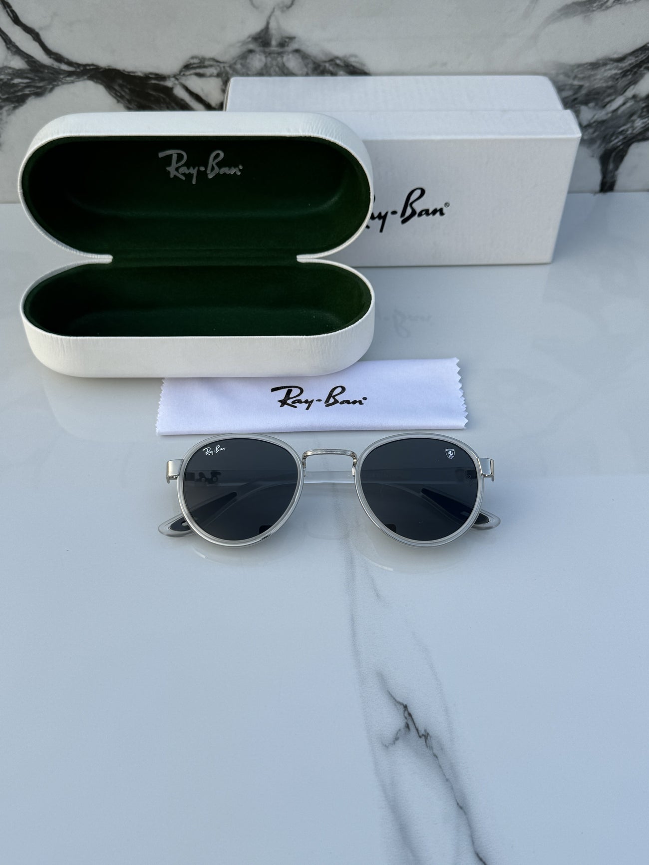 Rayban 3705 white black