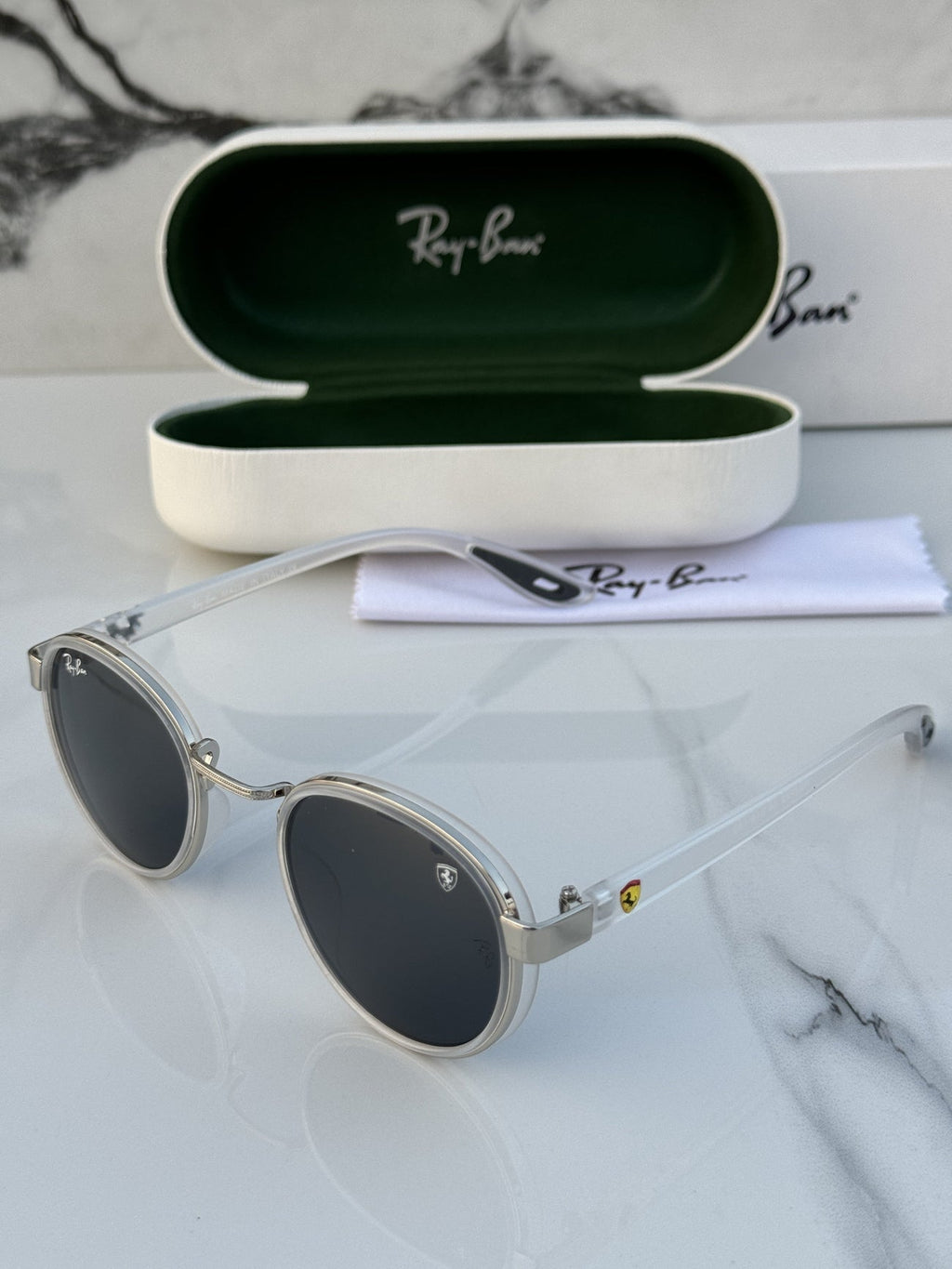 Rayban 3705 white black