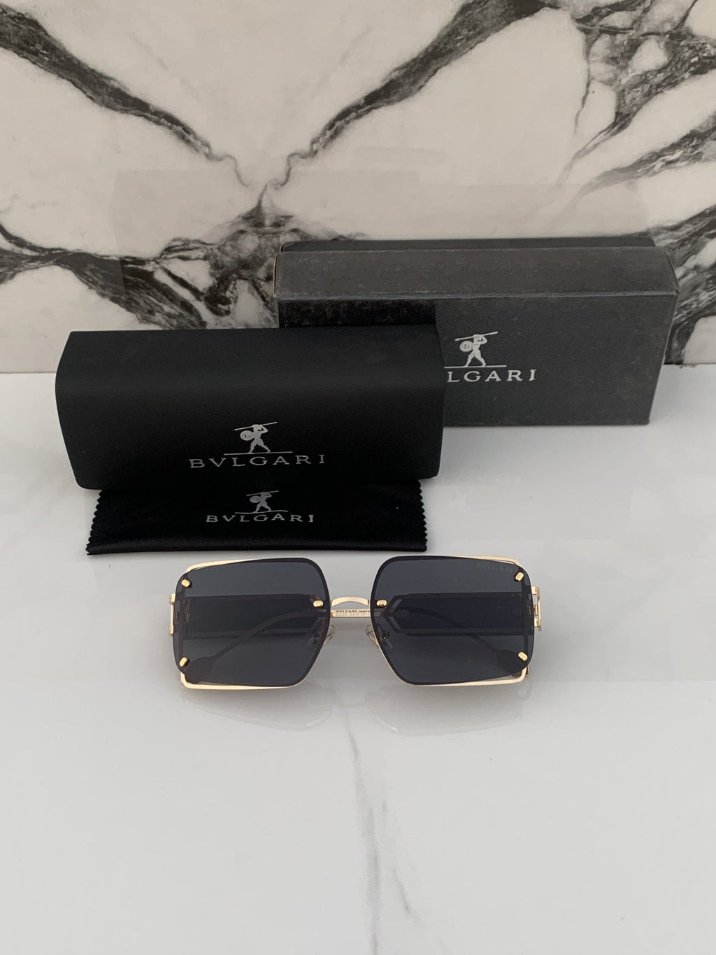 Bvlgari gold black