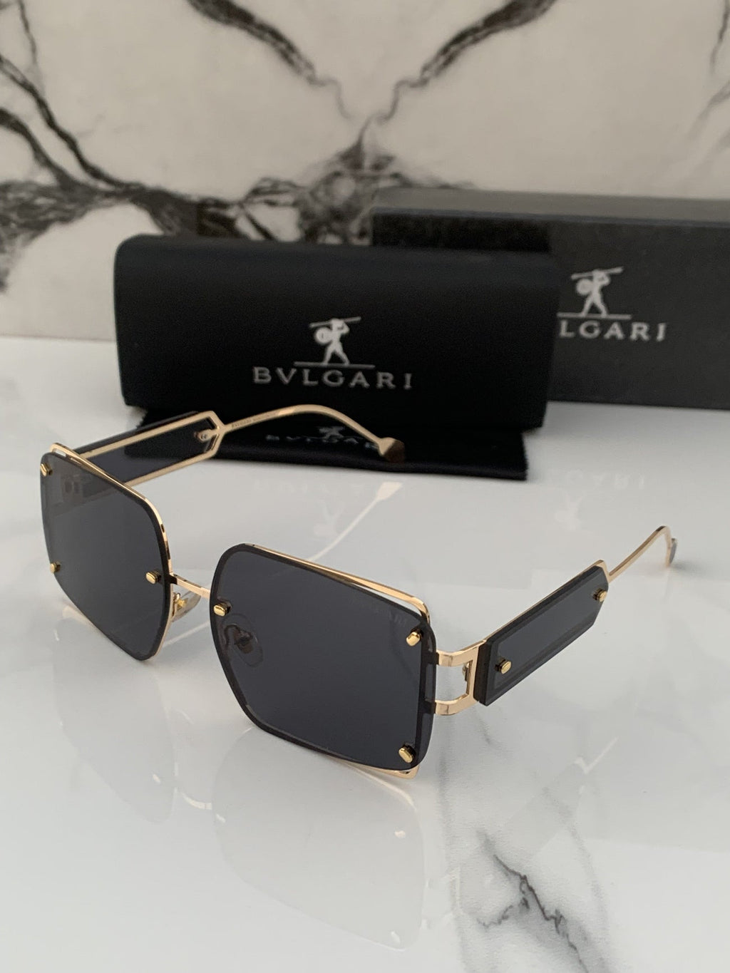 Bvlgari gold black