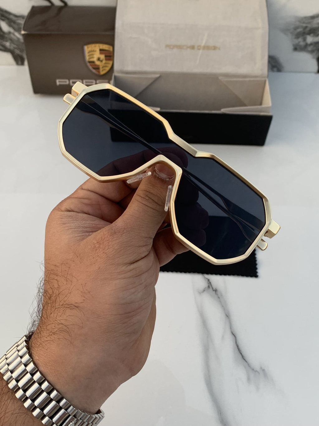 Porsche design 98145 gold black