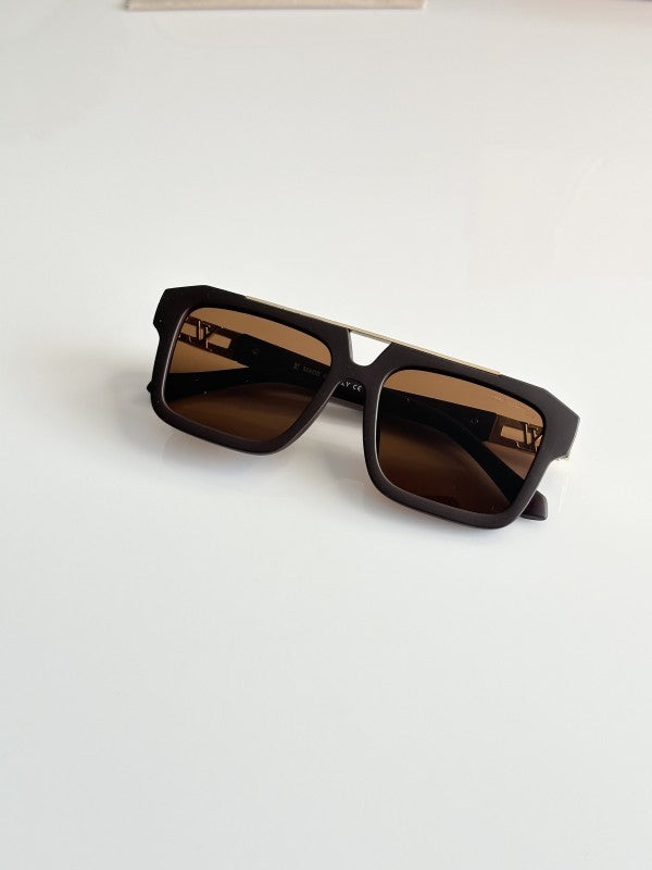 Louis_Vuitton_121_Brown