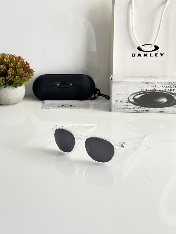 Oakley_9126_Ice_Black