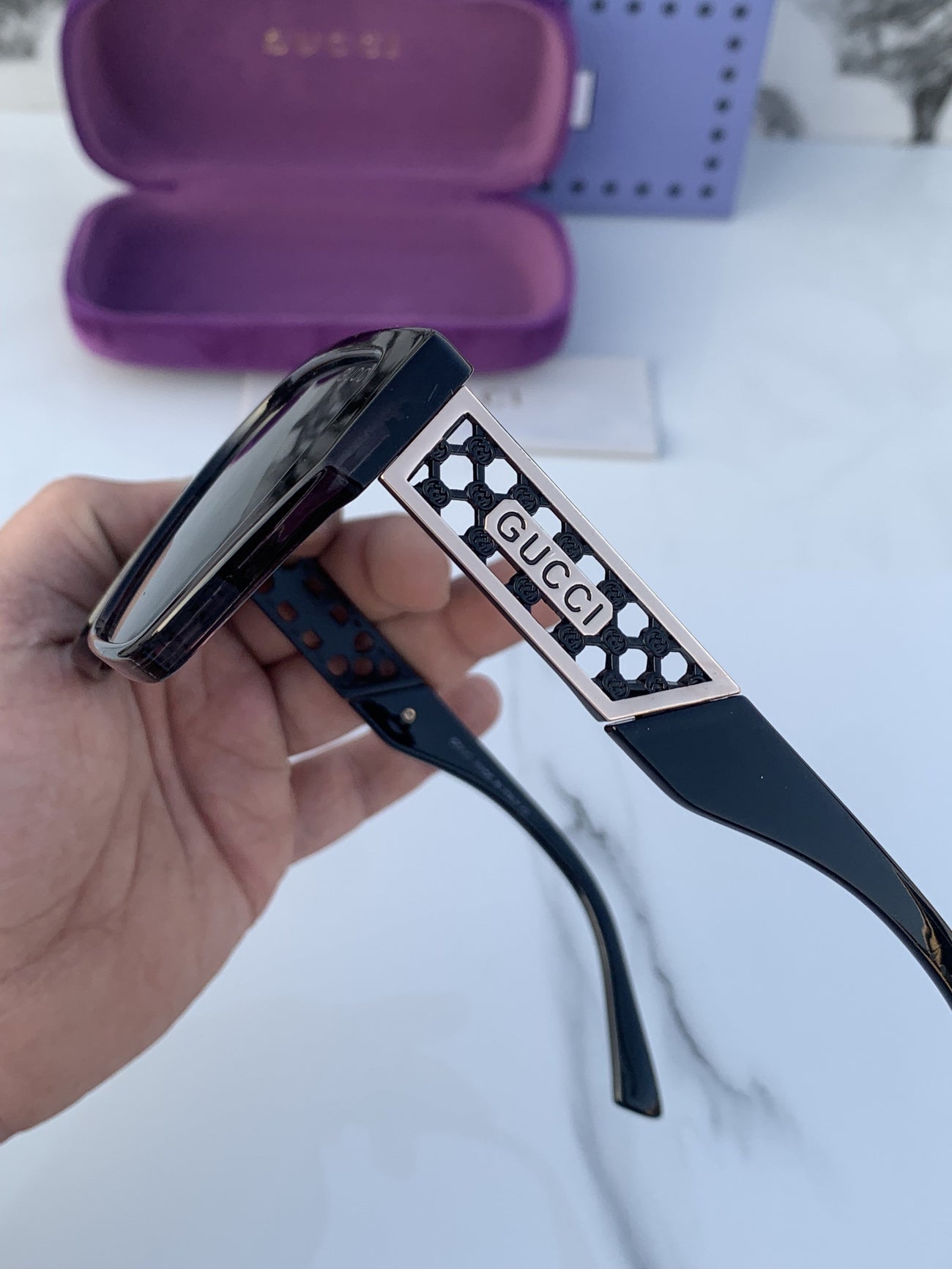 Gucci_80192_full_black