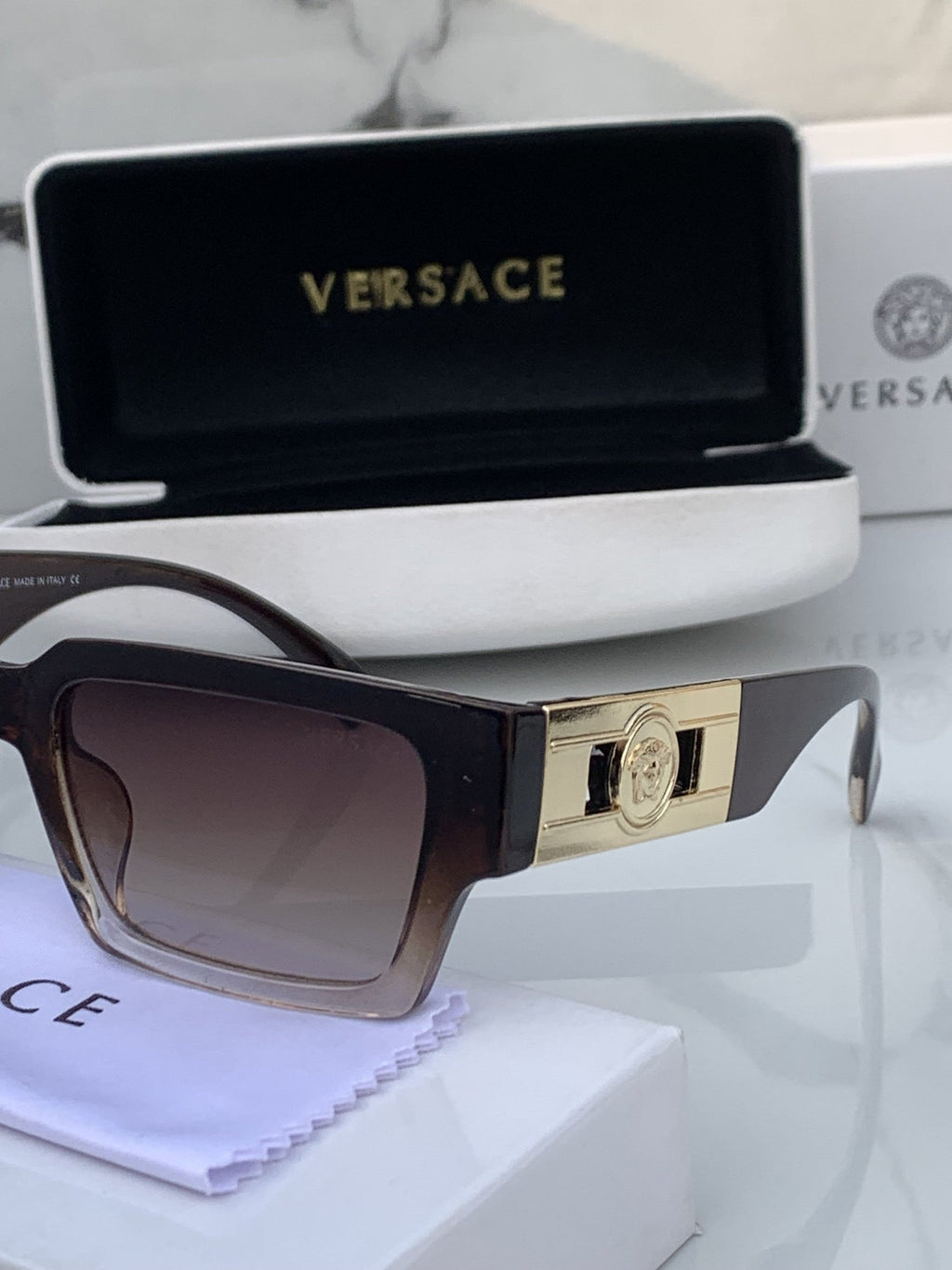 Versace_127_brown_white