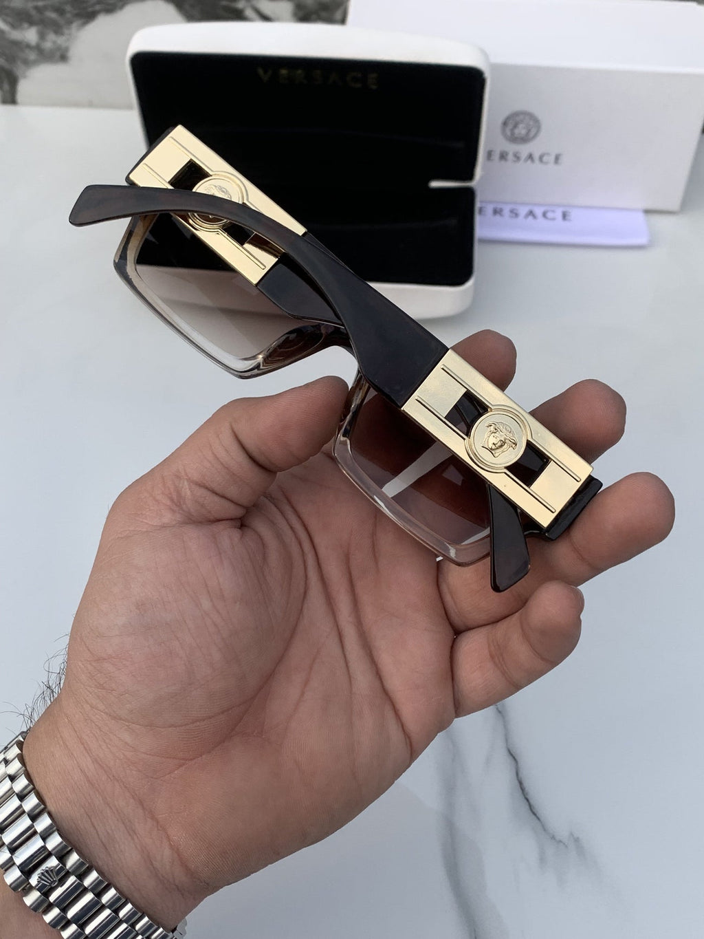 Versace_127_brown_white