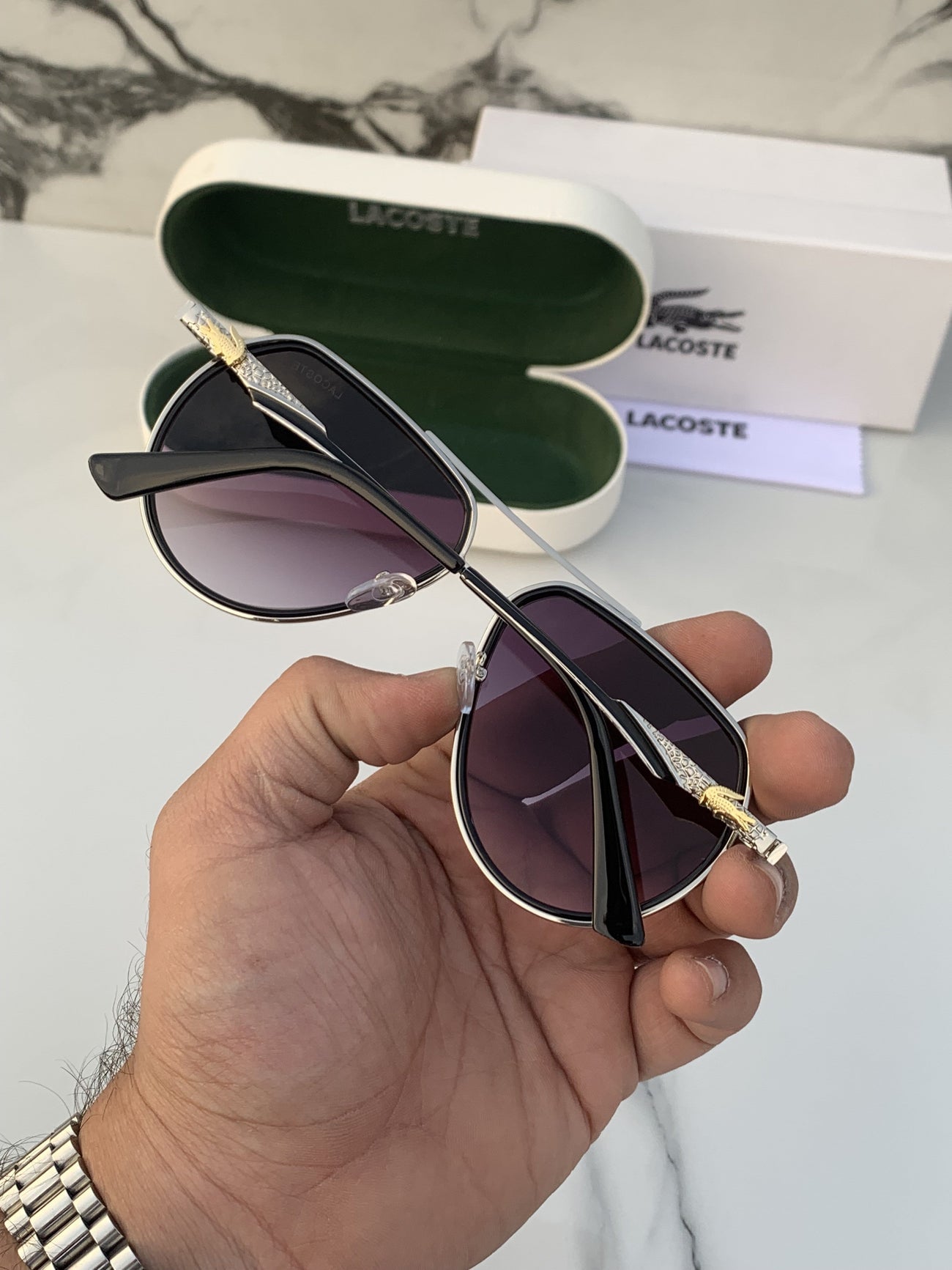 Lacoste_9224_silver_black