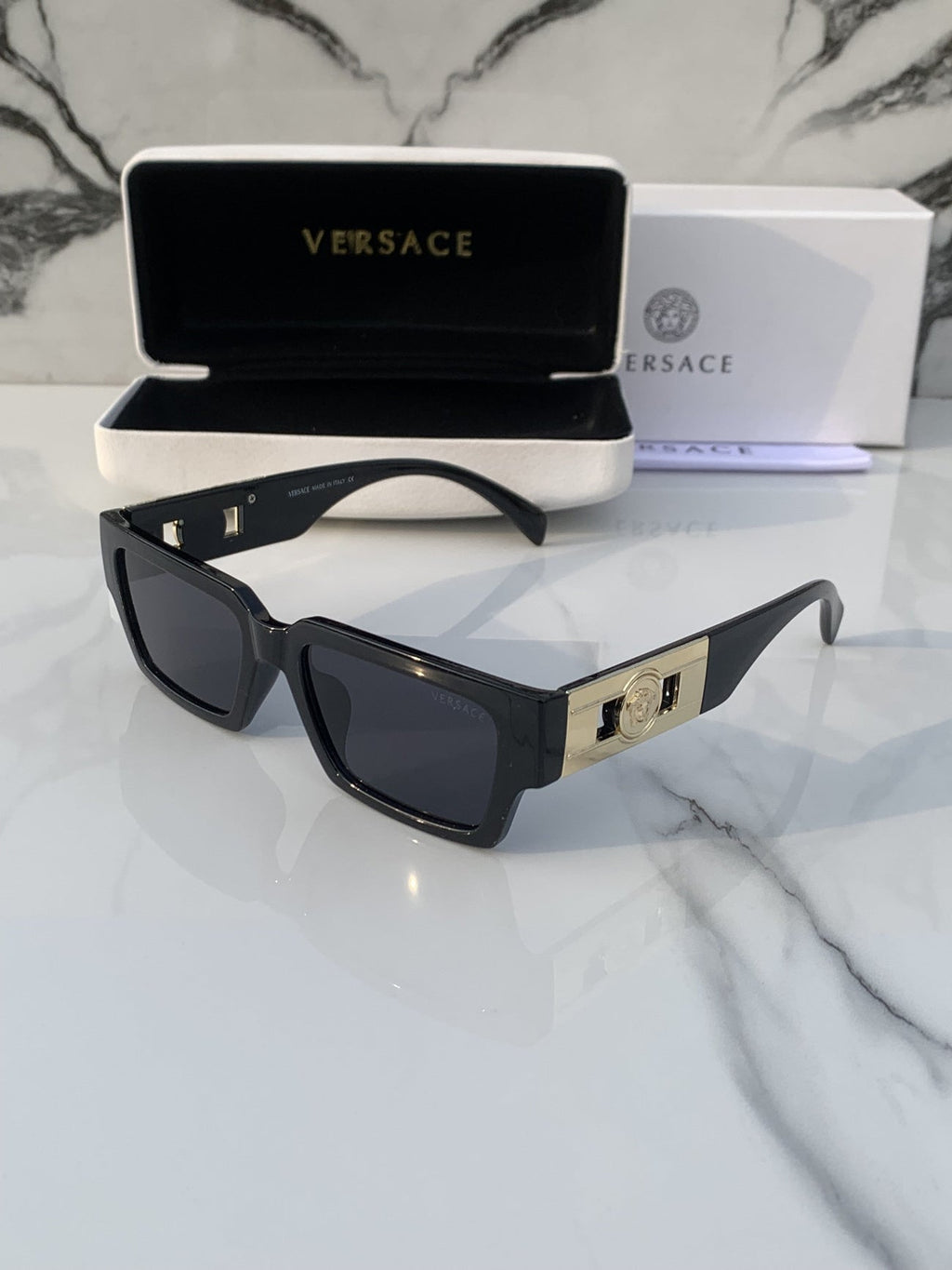 Versace_127_full_black