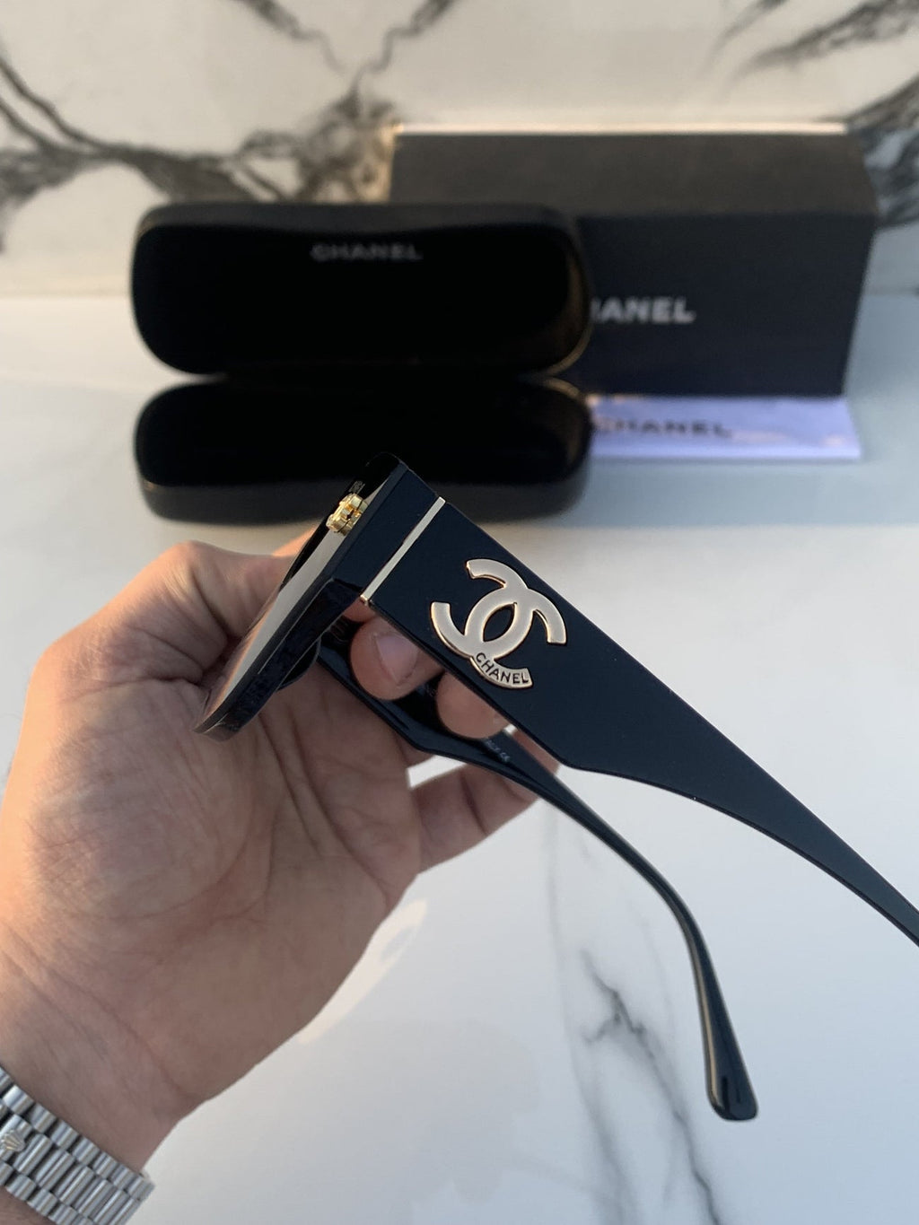 Chanel_8207_full_black