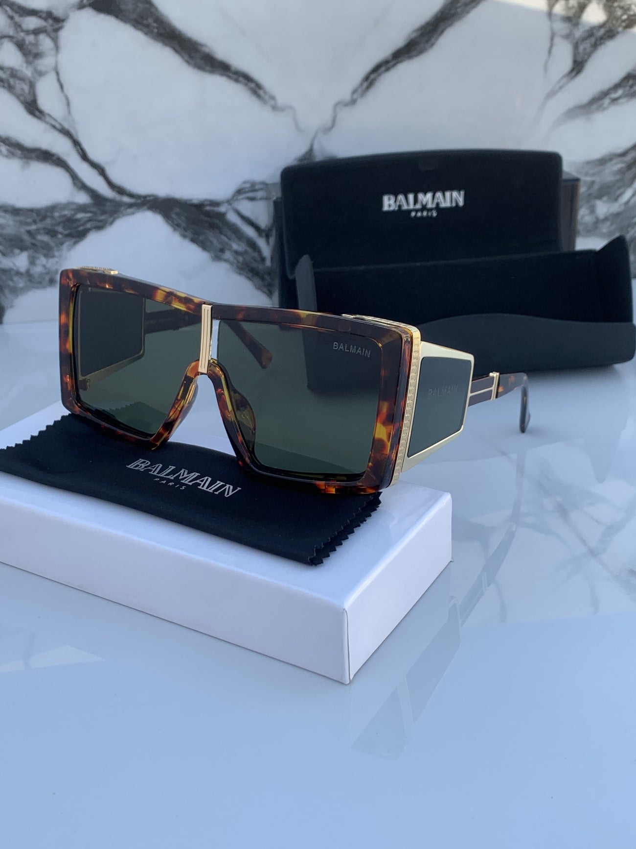 Balmain_grand_tiger_green