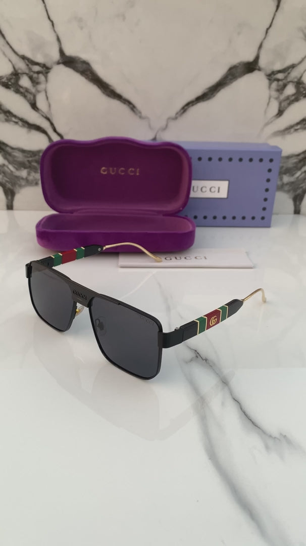 Gucci_135_full_black